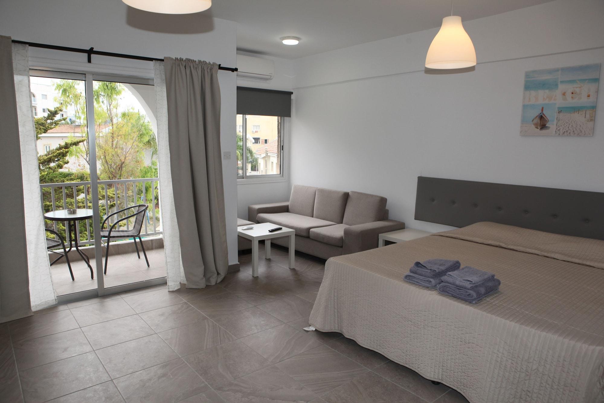 Polyxeni Hotel Apartments Limassol Exterior foto
