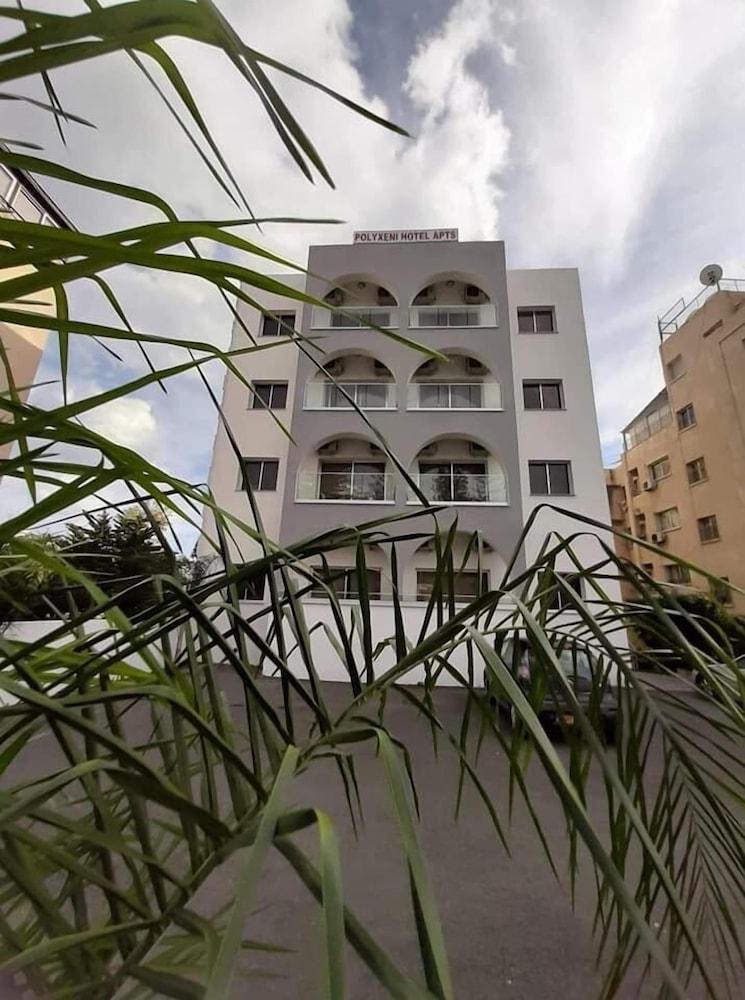 Polyxeni Hotel Apartments Limassol Exterior foto