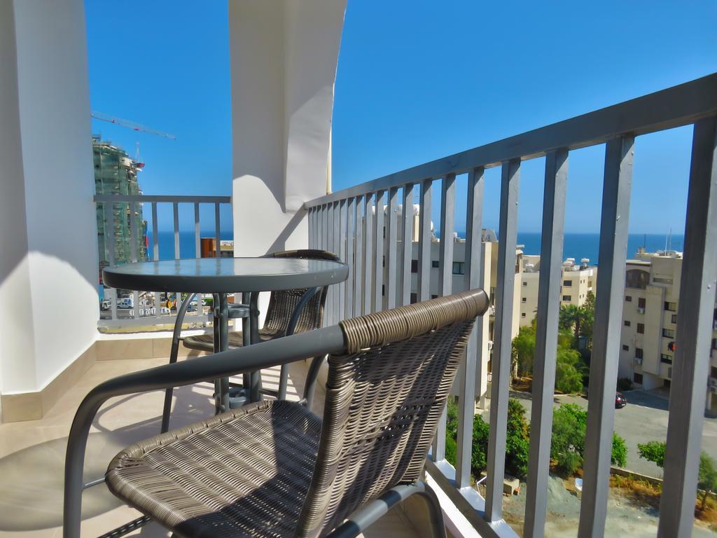 Polyxeni Hotel Apartments Limassol Exterior foto