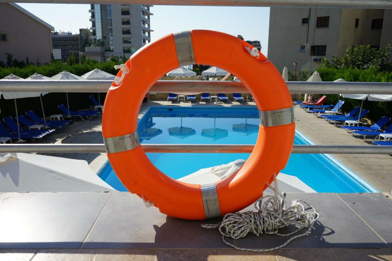 Polyxeni Hotel Apartments Limassol Exterior foto